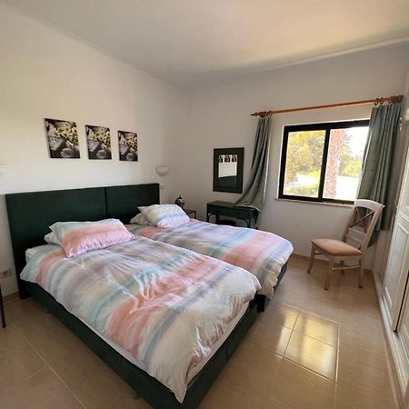 Luxury Modern T2 Ocean View - Free Parking - Pool Apartment Алвор Екстериор снимка