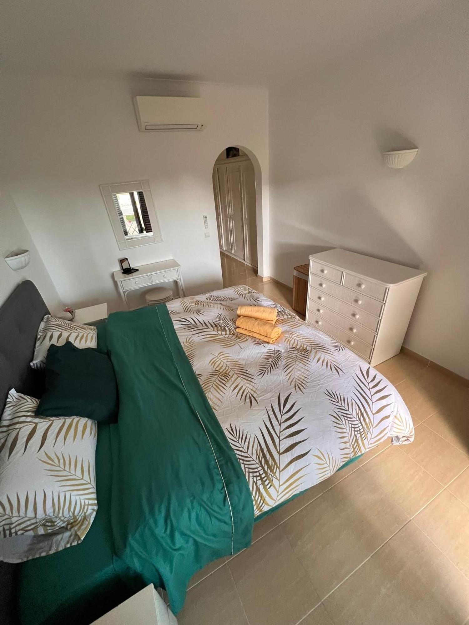 Luxury Modern T2 Ocean View - Free Parking - Pool Apartment Алвор Екстериор снимка